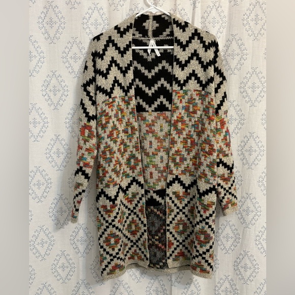 Dreamers Sweaters - Southwestern Flair! Dreamers Black and Multicolor Chevron Cardigan